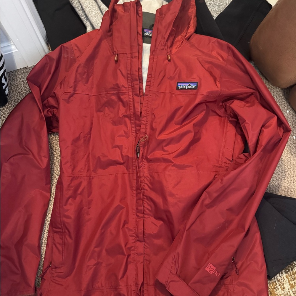 Patagonia Vibrant Red Outdoor Jacket